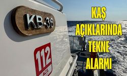 Kaş açıklarında tekne alarmı