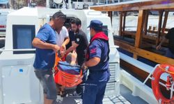 Turist için denizden acil müdahale