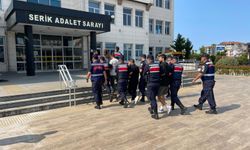 Antalya’da suçlulara geçit yok: Serik’te 4 hükümlü yakalandı