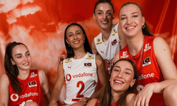 Türkiye – Dominik Cumhuriyeti voleybol maçı saat kaçta, hangi kanalda? Filenin Sultanları İstanbul’da parkeye çıkıyor!