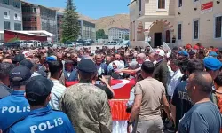 Pençe-Kilit şehitlerine gözyaşlarıyla veda