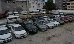Trafikten men edilen araçlar için yeni karar! 6 ay içinde alınmazsa devlet satışa çıkaracak