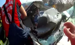 Otomobil ile tır çarpıştı: 2 yaralı