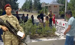 Ömer Halisdemir kabri başında anıldı