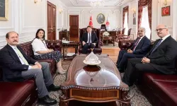 DEM Parti heyeti Bakan Tunç'u ziyaret etti