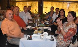 Evlilik yıldönümü Üçkapılar Meyhane’de