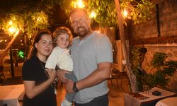 Minik Meyhanet'e Dansöz oynattı