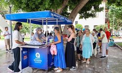 Antalya'da aşure bereketi 19 ilçede buluştu