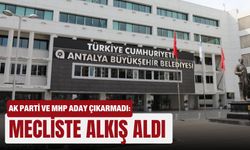 AK Parti ve MHP aday çıkarmadı: Mecliste alkış aldı