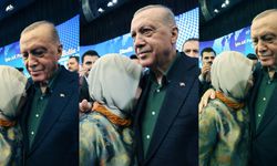 Emine Erdoğan, Cumhurbaşkanı Erdoğan’ın konuşması sırasında duygulandı