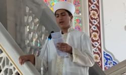 Genç hafızın Ayasofya hayali: İlk Cuma namazını Saray Camisi’nde kıldırdı