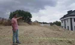 Villanın bahçesinde erkek cesedi bulundu