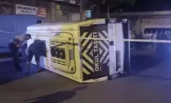 Otomobil ile servis minibüsü çarpıştı: 10 yaralı