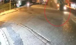 Freni boşalan TIR, sürücünün manevrasıyla refüje çıktı