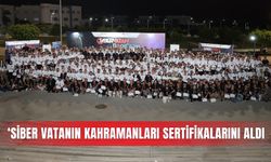 Siber vatanın kahramanları sertifikalarını aldı