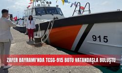 Zafer Bayramı'nda TCSG-915 botu vatandaşla buluştu