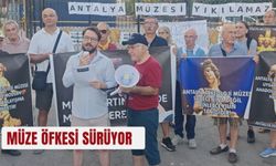 Müze öfkesi sürüyor