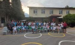 Duayenler gençlerle Yaz Spor Merkezi’nde