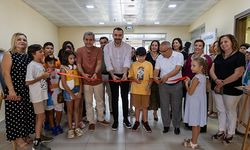 Manavgat’ta çocuklardan renkli sergi