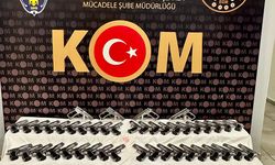 Antalya’da silah ve kaçak eşya operasyonu