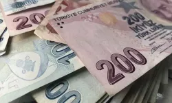 Hükümet, memur ve emekliye ilk 6 ay için yüzde 10 zam teklif etti
