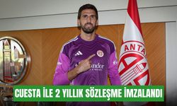 Antalyaspor, Julian Cuesta ile 2 yıllık sözleşme imzaladı