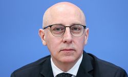 Almanya'da iç istihbaratın başına bir Türk atandı
