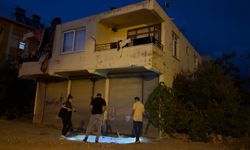 Balkondan düşen bebek kurtarılamadı