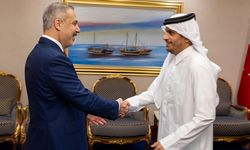 Dışişleri Bakanı Fidan, Katar Başbakanı Al-Thani ile görüştü