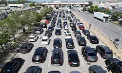 Edirne’deki sınır kapılarından 4 milyondan fazla gurbetçi geçiş yaptı