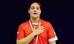 Milli boksör Büşra Işıldar, dünya ikincisi oldu