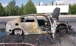 Burdur-Antalya yolunda otomobil yangını