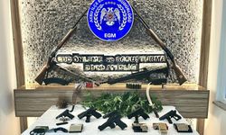 Antalya'da çok sayıda ruhsatsız silah ele geçti