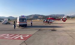 Zatürre teşhisi konulan bebek ambulans helikopterle sevk edildi
