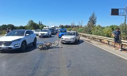 Manavgat’ta motosiklet ile otomobil çarpıştı: 2 yaralı