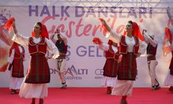 Halk danslarının kalbi Konyaaltı’nda attı
