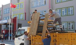 Antalya’da okullara yeni bank ve masalar