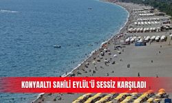 Konyaaltı Sahili Eylül’ü sessiz karşıladı