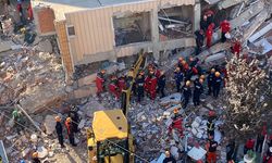 Gebze’de çöken binada enkaz altında kalan aile fertlerinin kimlikleri belli oldu