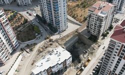 Korkutan toprak kayması: 300 kişinin yaşadığı 17 katlı bina boşaltıldı