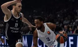 Anadolu Efes, Partizan'a mağlup: 93-87