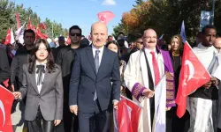 Üniversite öğrencilerine erken mezuniyet şansı