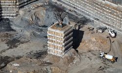 Milyarlık projede tarihi ağaca fore kazıklı koruma
