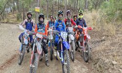 Ünlü sporcudan gençlere enduro motosiklet eğitimi
