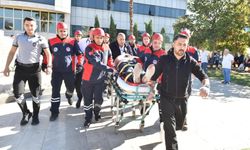 Kepez'de gerçeğini aratmayan deprem tatbikatı