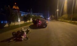 Motosiklet ’U’ dönüşü yapan otomobile çarptı