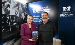 Ahmet Ümit okurlarıyla buluştu