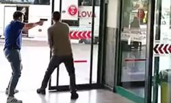Otogarda etrafa rastgele ateş açan uzman çavuş bacağından vuruldu
