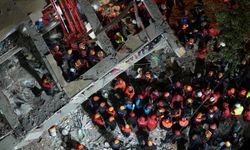 Gebze’de çöken binada anne ve babanın da cansız bedenine ulaşıldı: 5 kişiden 1’i sağ kurtarıldı