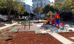 Muratpaşa'da park yenileme